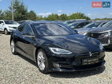 Авто Tesla Model S 2020 № 7773249