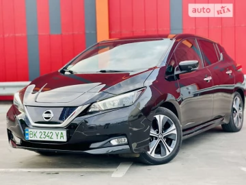 Авто Nissan Leaf 2018 № 7773330