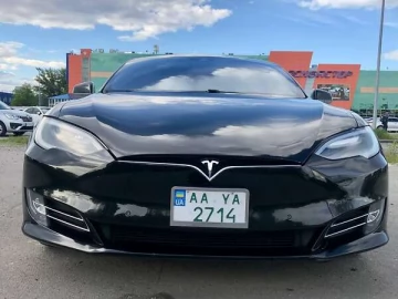 Авто Tesla Model S 2016 № 7773333