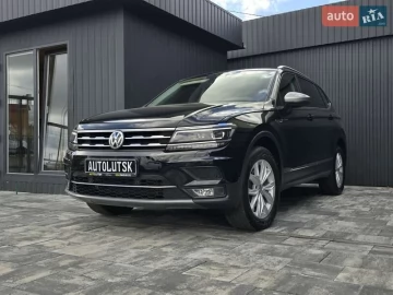 Авто Volkswagen Tiguan 2021 № 7773366