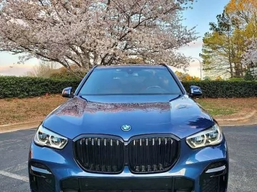 Авто BMW X5 2022 № 7773372
