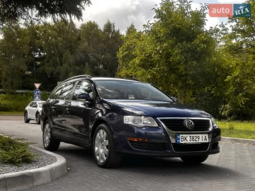 Авто Volkswagen Passat 2006 № 7773389