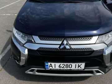Авто Mitsubishi Outlander 2019 № 7773456