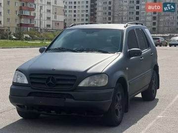 Авто Mercedes M-Class 2001 № 7773517