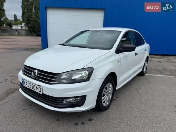 Авто Volkswagen Polo 2018 № 7773550