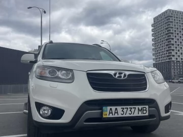 Авто Hyundai Santa Fe 2012 № 7773747