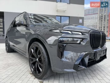 Авто BMW X7 2024 № 7773792