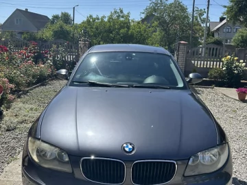 Авто BMW 1 Series 2008 № 7773850