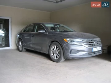 Авто Volkswagen Passat 2019 № 7773923