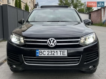 Авто Volkswagen Touareg 2012 № 7773925