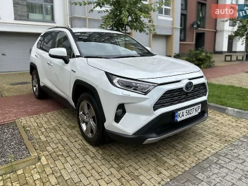 Авто Toyota Rav4 2020 № 7773939