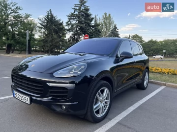 Авто Porsche Cayenne 2015 № 7773948