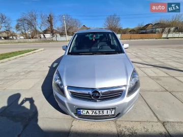 Авто Opel Zafira 2011 № 7774008