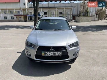 Авто Mitsubishi Outlander Xl 2011 № 7774037