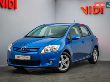 Авто Toyota Auris 2013 № 7774067