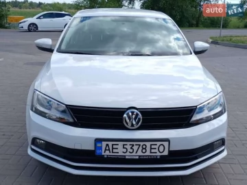 Авто Volkswagen Jetta 2016 № 7774069