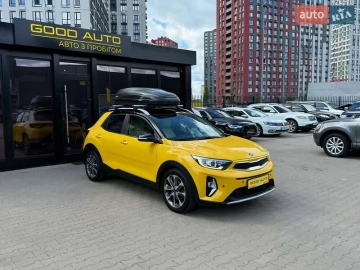 Авто KIA Stonic 2020 № 7774100