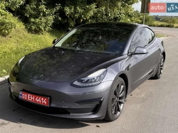 Авто Tesla Model 3 2019 № 7774118