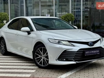 Авто Toyota Camry 2023 № 7774160