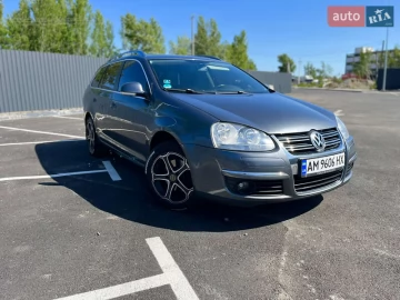 Авто Volkswagen Golf 2009 № 7774233