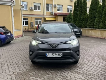 Авто Toyota Rav4 2018 № 7774321