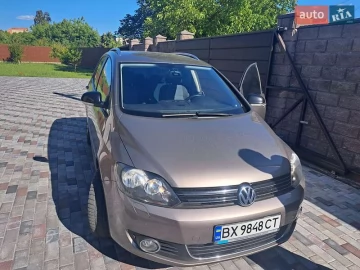 Авто Volkswagen Golf Plus 2012 № 7774463