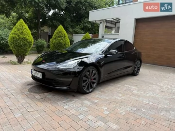 Авто Tesla Model 3 2020 № 7774518