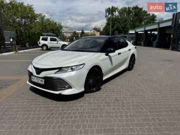 Авто Toyota Camry 2018 № 7774532