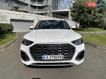 Авто Audi Q5 2021 № 7774550