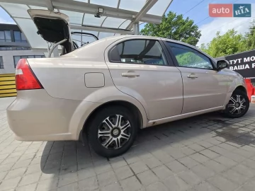 Авто Chevrolet Aveo 2008 № 7774591