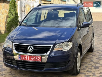 Авто Volkswagen Touran 2008 № 7774703