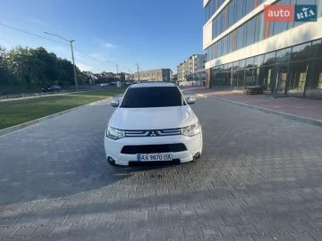 Авто Mitsubishi Outlander 2013 № 7774763