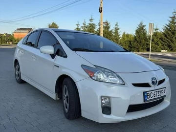Авто Toyota Prius 2012 № 7774769