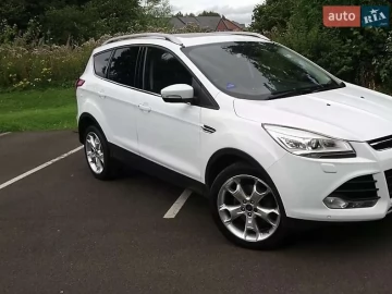 Авто Ford Kuga 2014 № 7774810