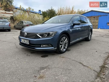 Авто Volkswagen Passat 2015 № 7774816