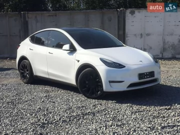 Авто Tesla Model Y 2021 № 7774847