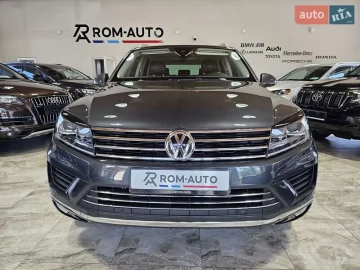Авто Volkswagen Touareg 2015 № 7774848
