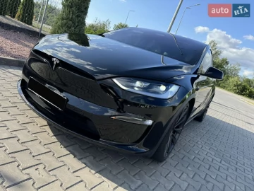 Авто Tesla Model X 2023 № 7774888