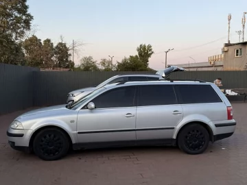 Авто Volkswagen Passat 2001 № 7774935