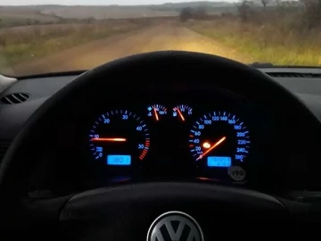 Авто Volkswagen Golf 2004 № 7774951