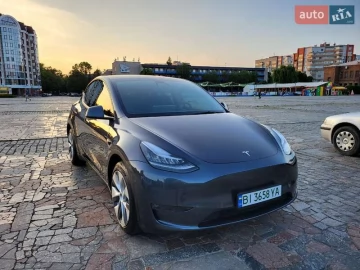 Авто Tesla Model Y 2022 № 7775068
