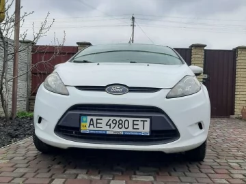 Авто Ford Fiesta 2011 № 7775090