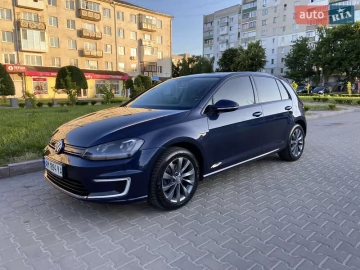 Авто Volkswagen E-Golf 2014 № 7775143