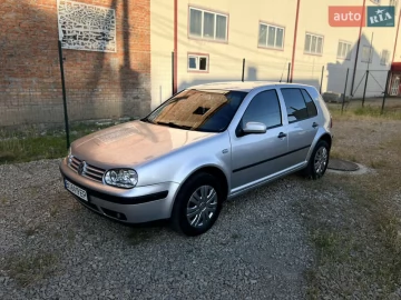 Авто Volkswagen Golf 2001 № 7775199