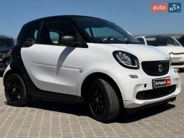 Авто smart Fortwo 2017 № 7775228