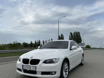 Авто BMW 3 Series 2010 № 7775236