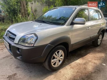 Авто Hyundai Tucson 2012 № 7775240