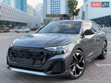 Авто Audi Q8 2025 № 7775310