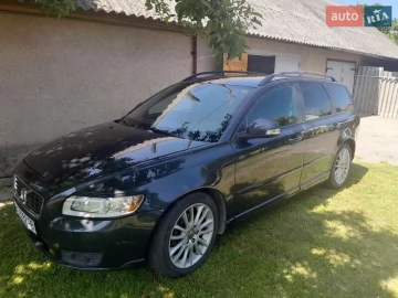 Авто Volvo V50 2009 № 7775364