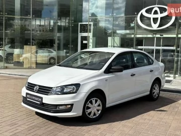 Авто Volkswagen Polo 2019 № 7775368